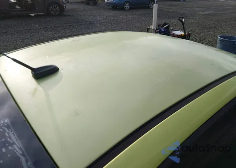 2013 Ford Fiesta Se z USA, uszkodzony, nr VIN 3FADP4BJ0DM142741